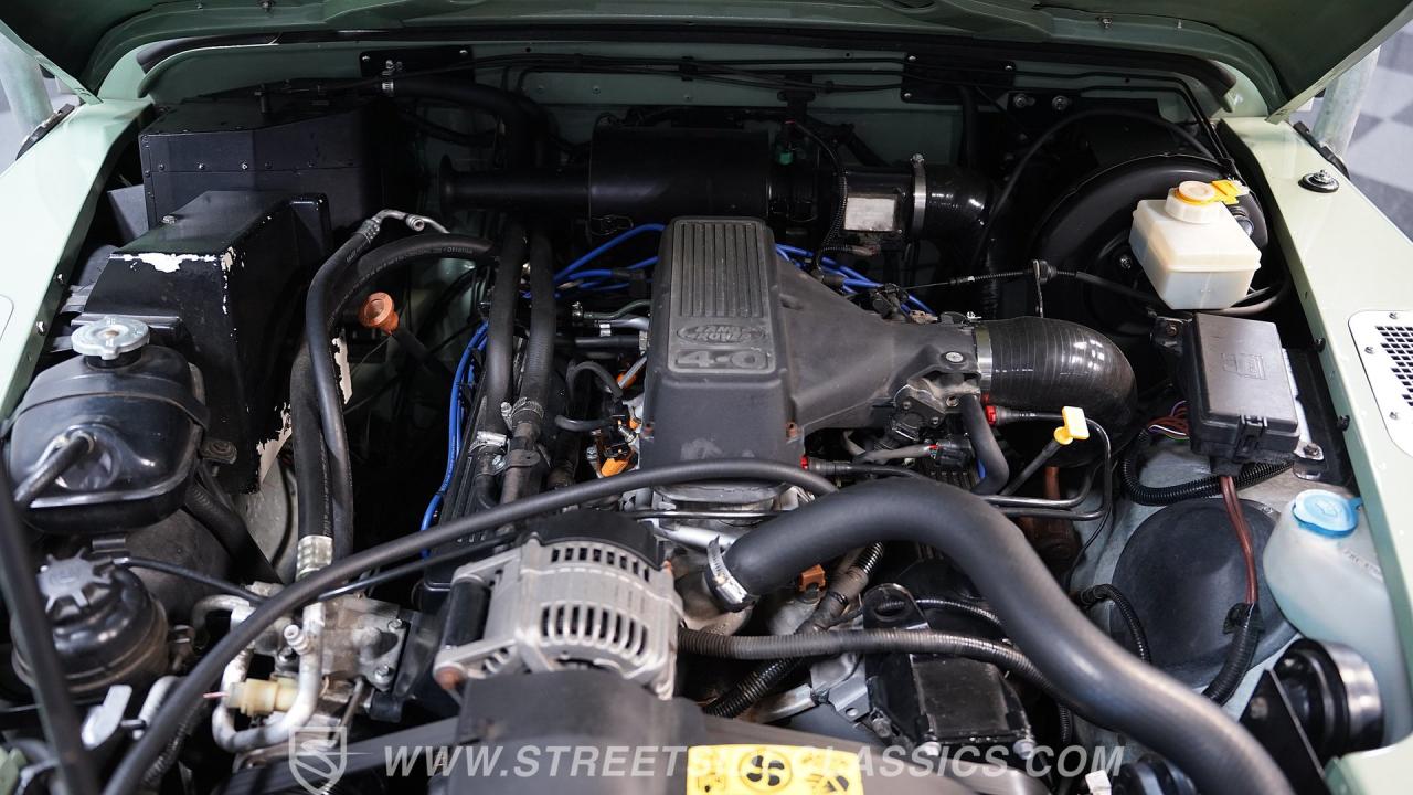 1997 Land Rover Defender 90 NAS