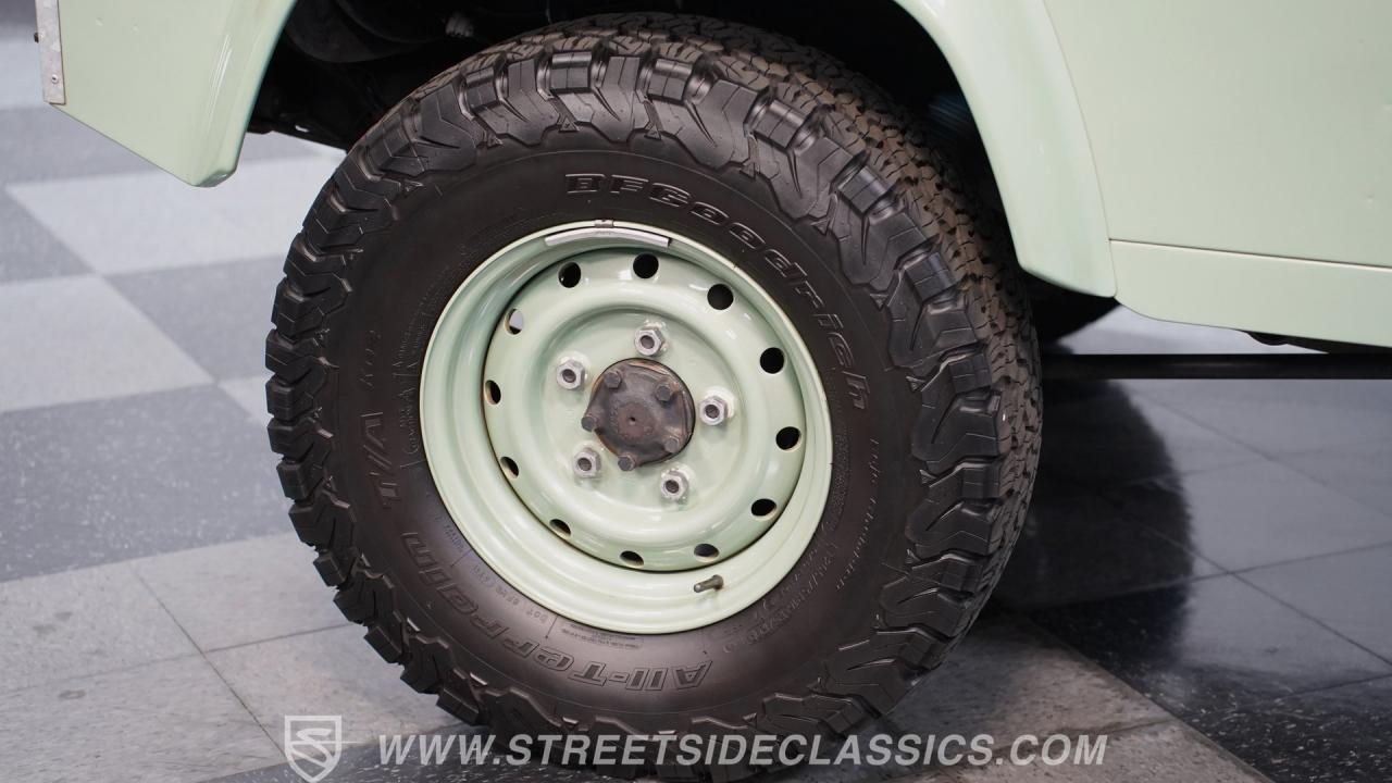 1997 Land Rover Defender 90 NAS