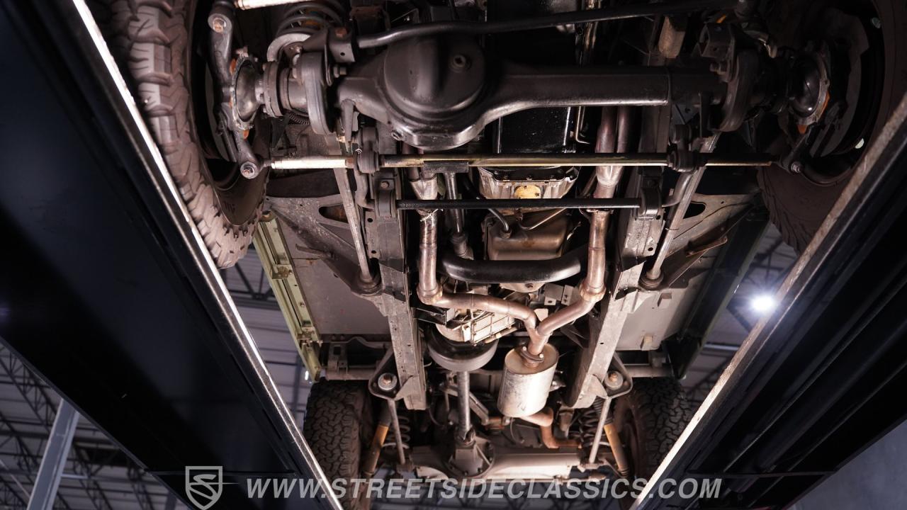 1997 Land Rover Defender 90 NAS