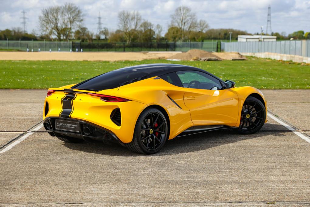 2024 Lotus Emira