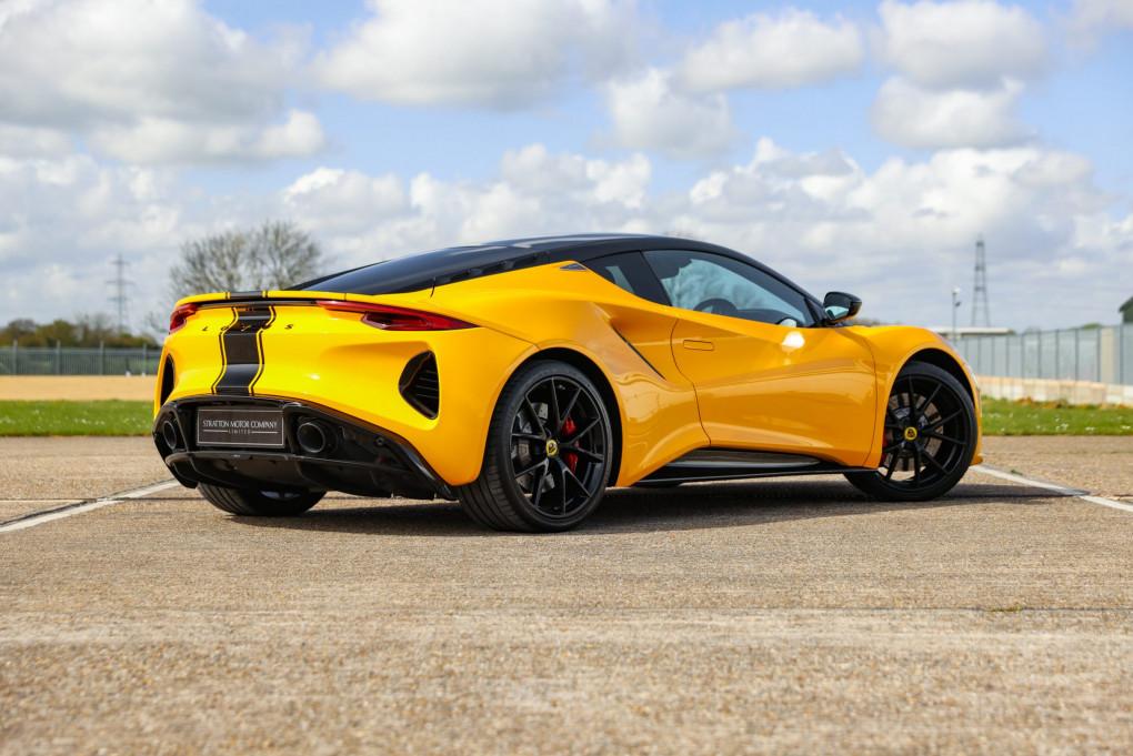2024 Lotus Emira