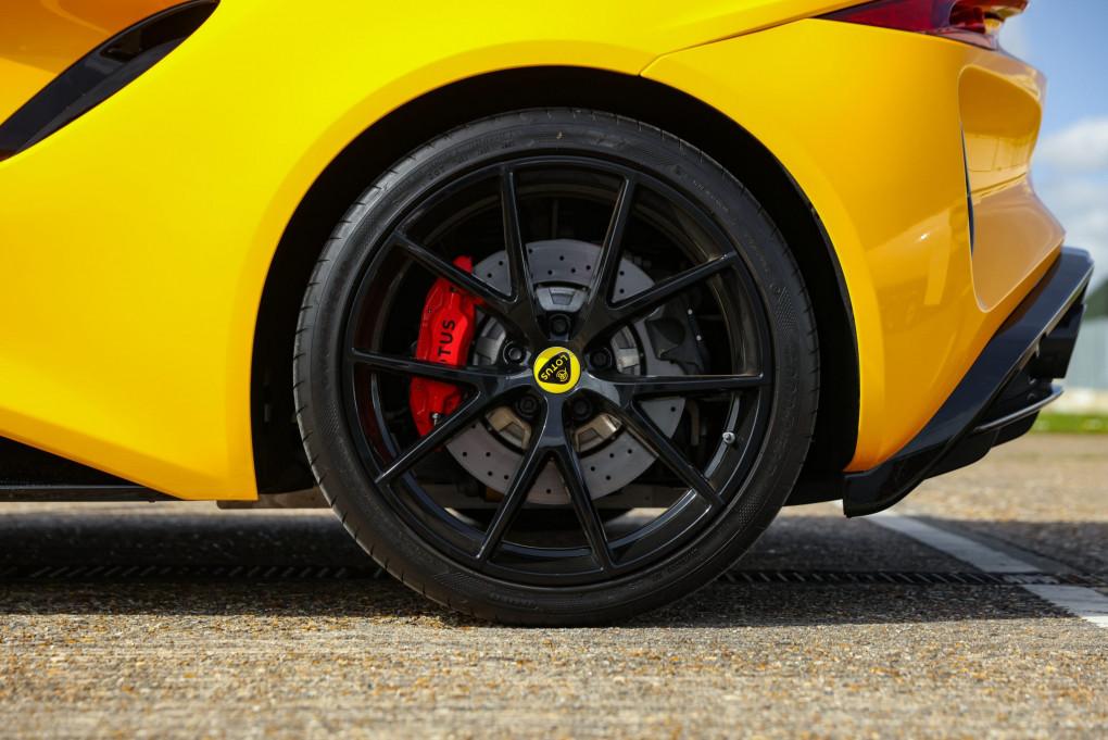 2024 Lotus Emira