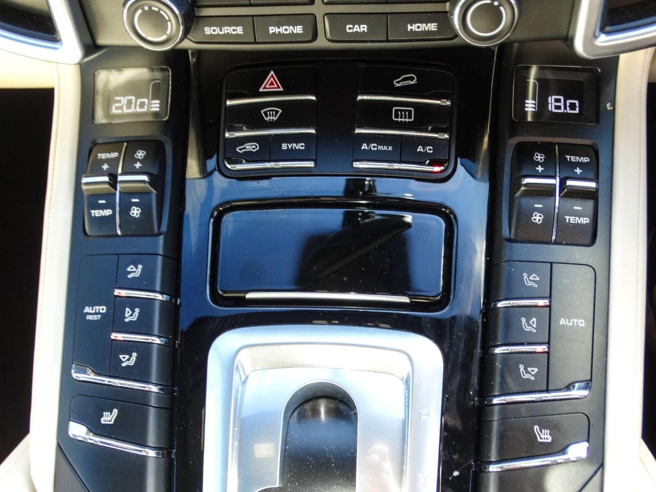 2017 Porsche 4.2 TD V8 S TiptronicS 4WD Euro 6 (s/s) 5dr