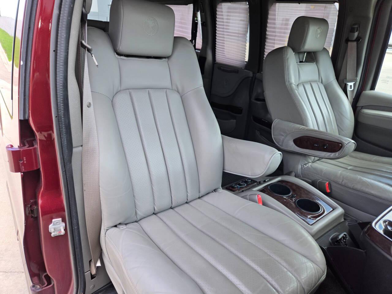 2012 GMC Savana