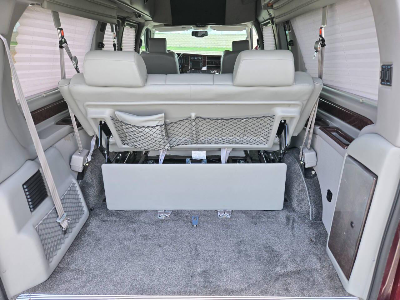 2012 GMC Savana