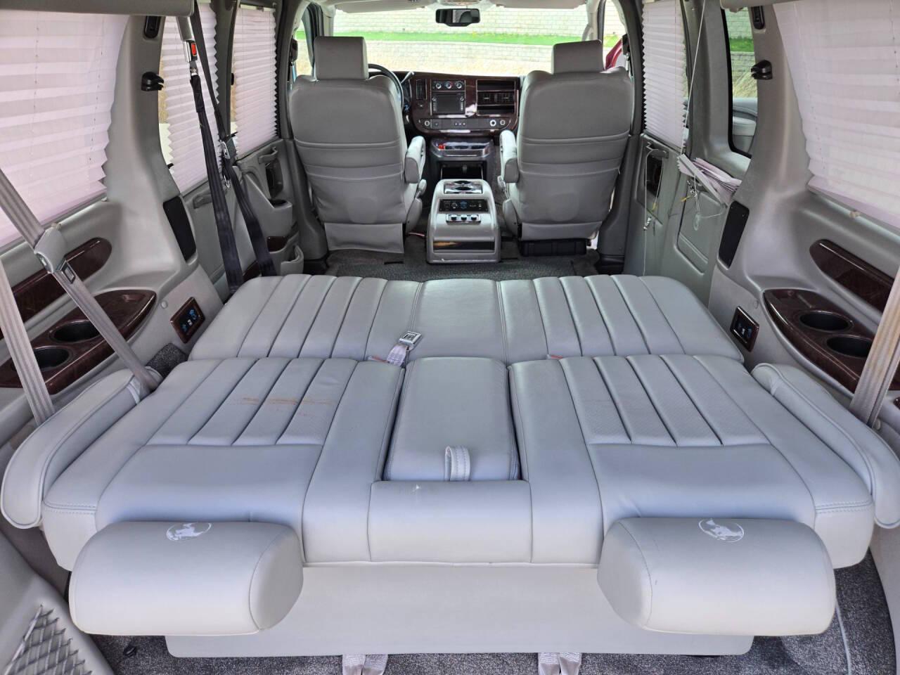 2012 GMC Savana