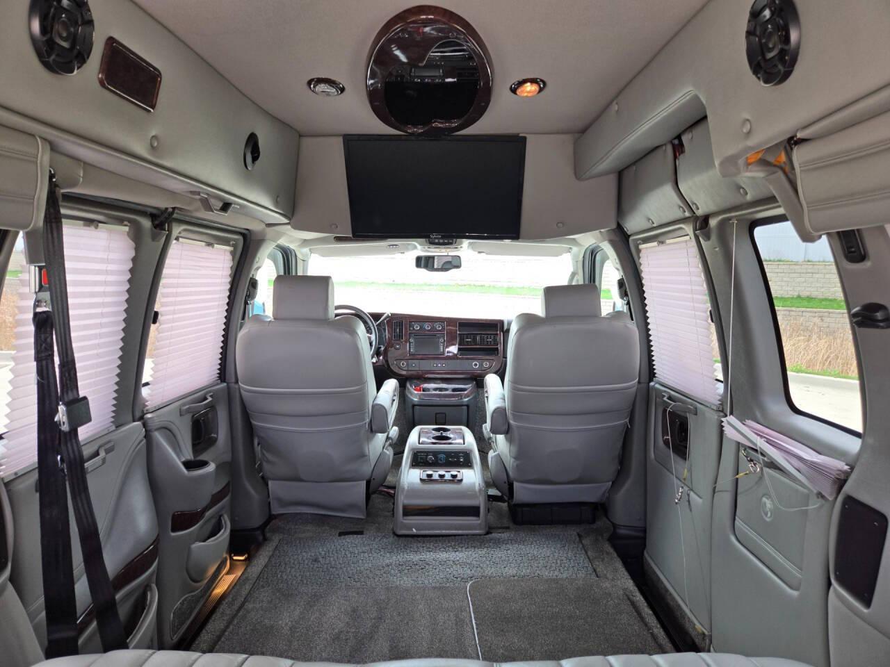 2012 GMC Savana