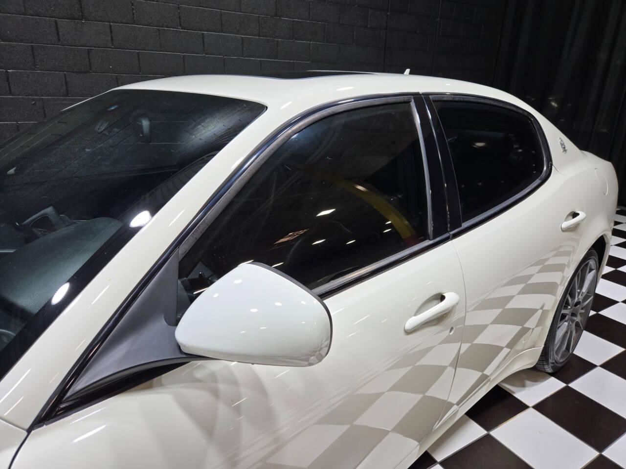 2012 Maserati Quattroporte