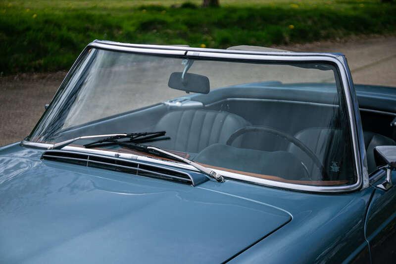 1970 Mercedes - Benz 280SL