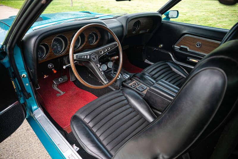 1969 Ford SHELBY MUSTANG