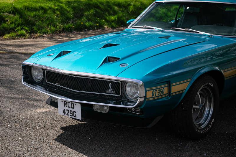 1969 Ford SHELBY MUSTANG