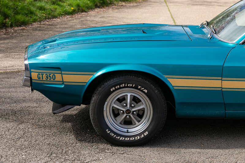 1969 Ford SHELBY MUSTANG