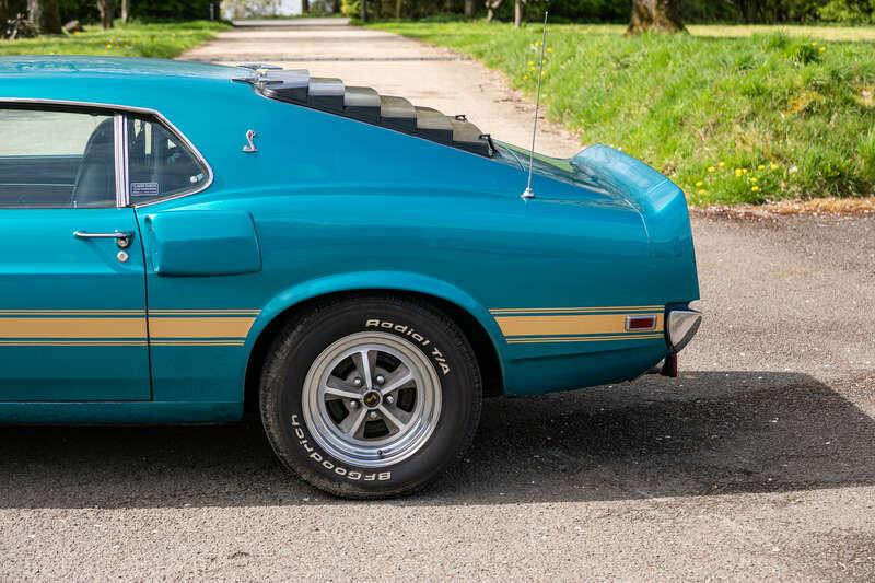 1969 Ford SHELBY MUSTANG