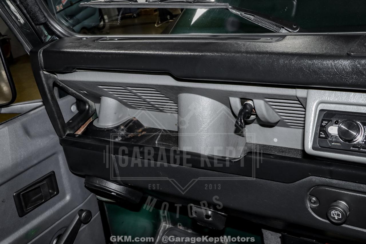 1998 Land Rover Defender