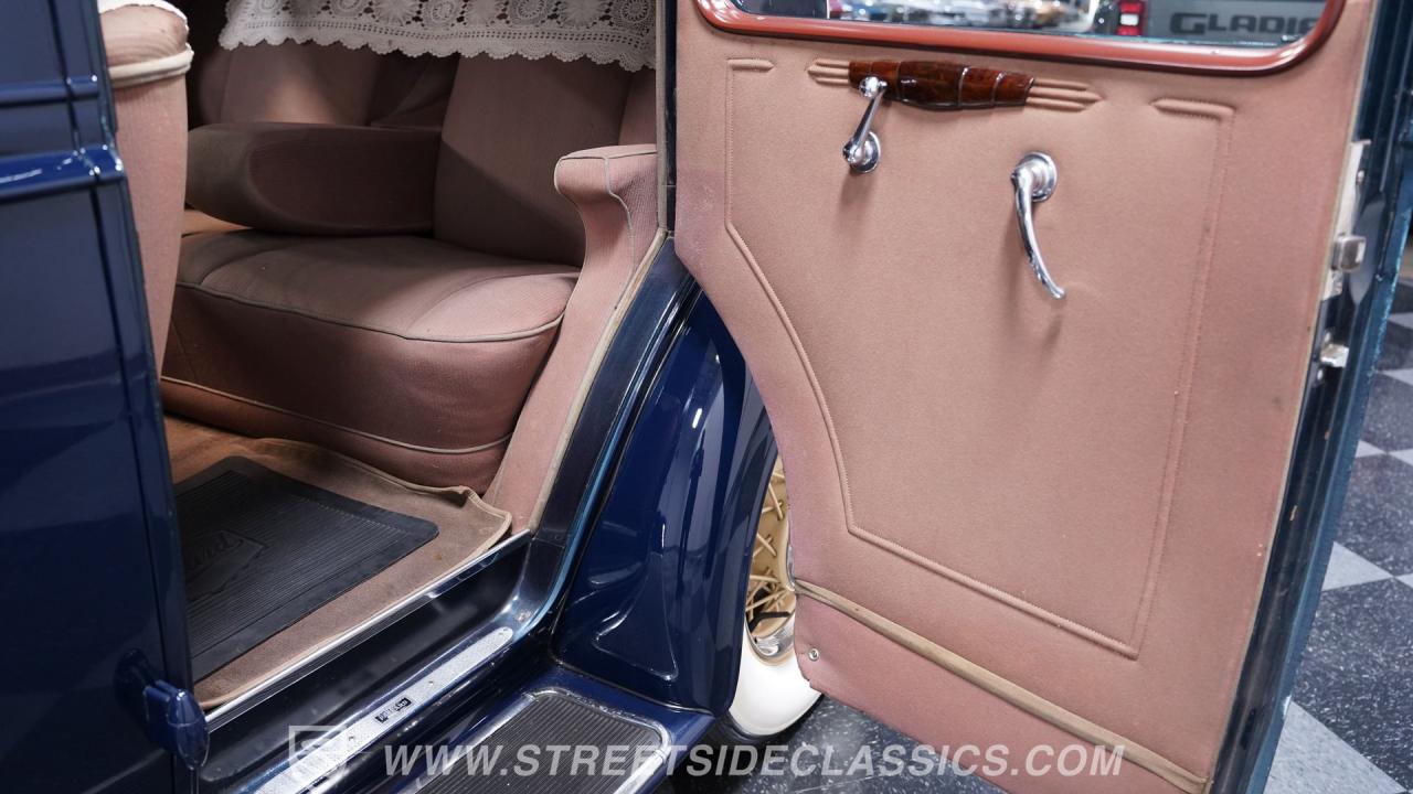 1936 Packard Eight Club Sedan 1401