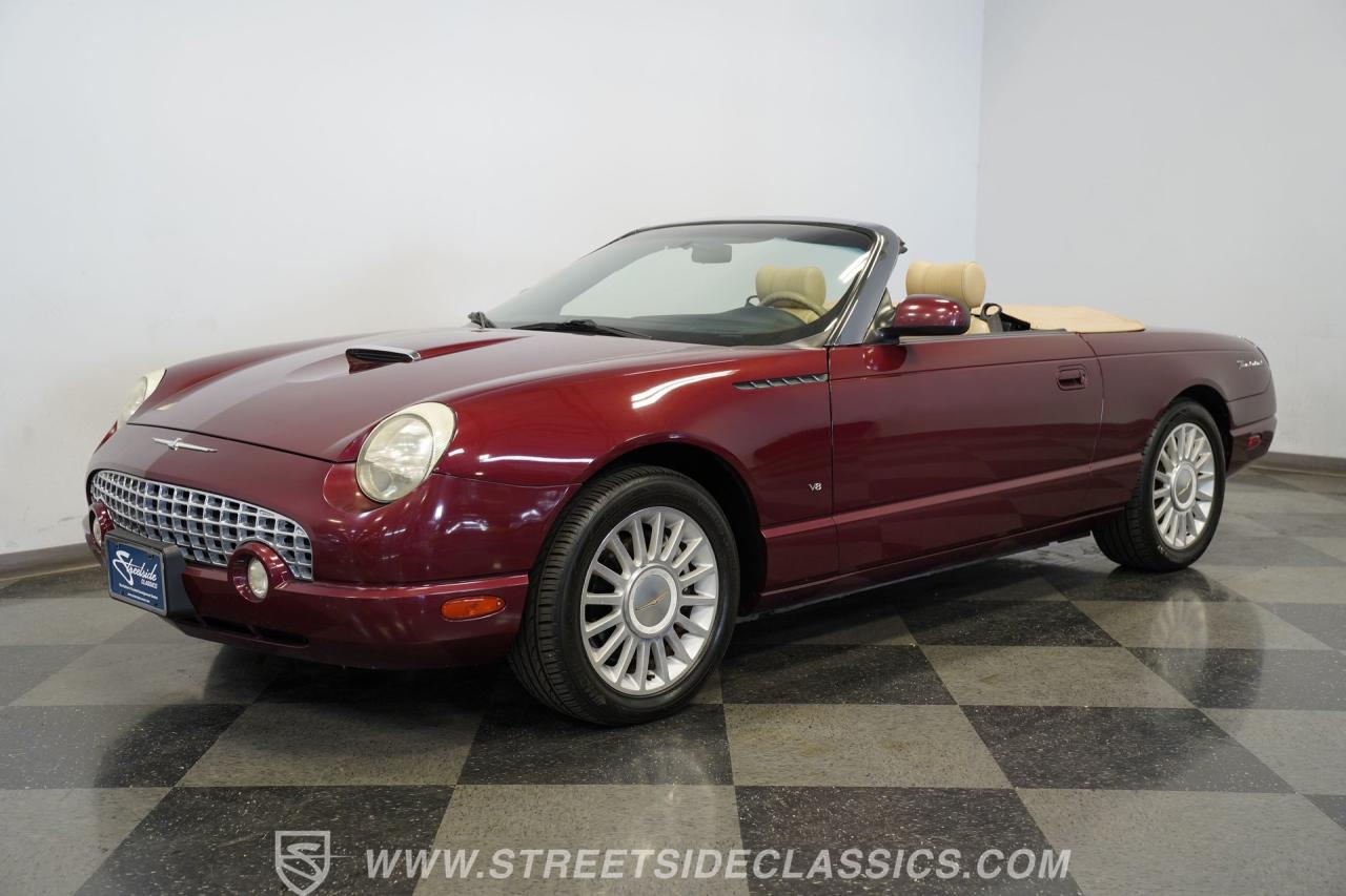 2004 Ford Thunderbird
