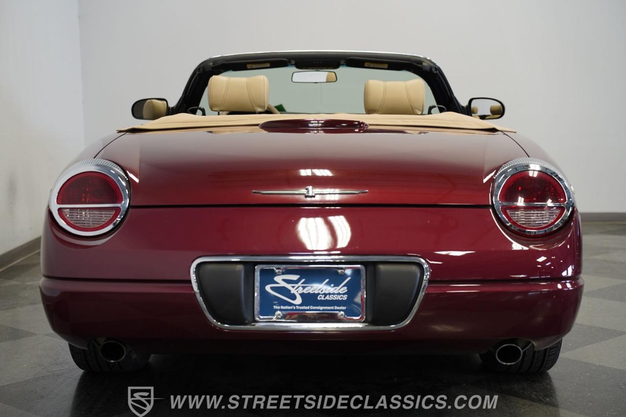 2004 Ford Thunderbird