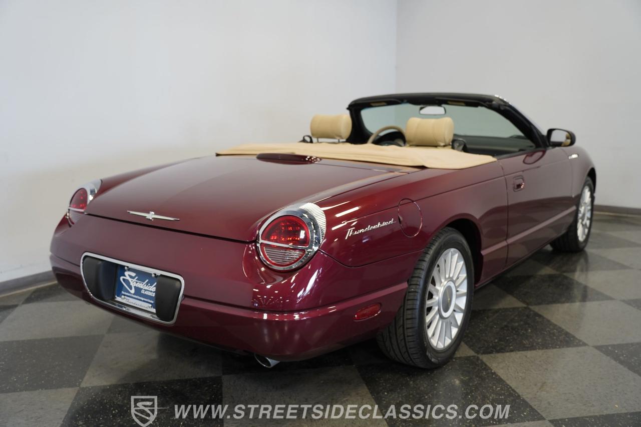 2004 Ford Thunderbird