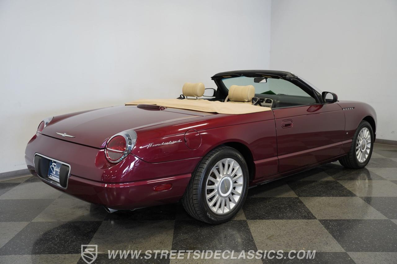 2004 Ford Thunderbird