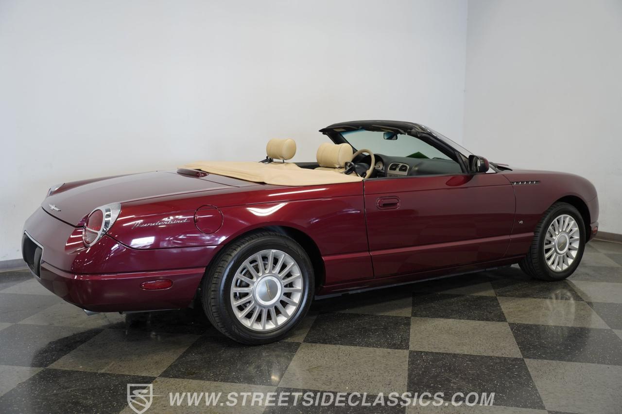 2004 Ford Thunderbird