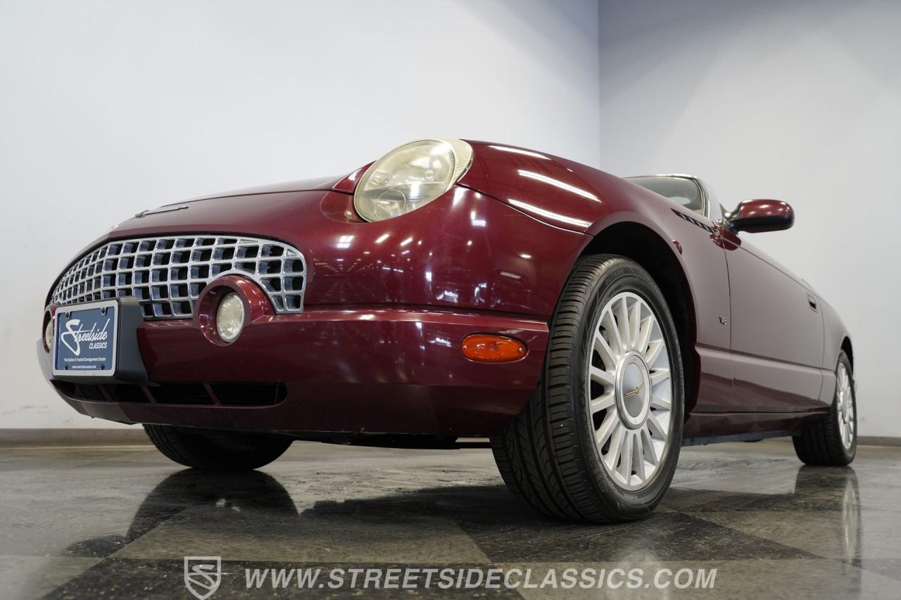 2004 Ford Thunderbird