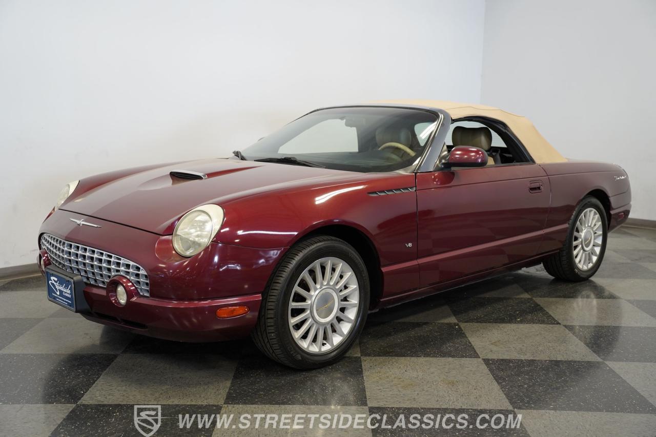2004 Ford Thunderbird