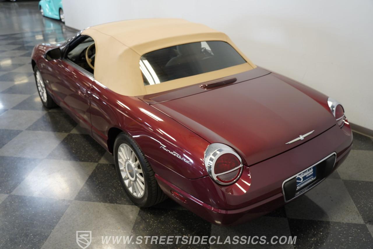 2004 Ford Thunderbird