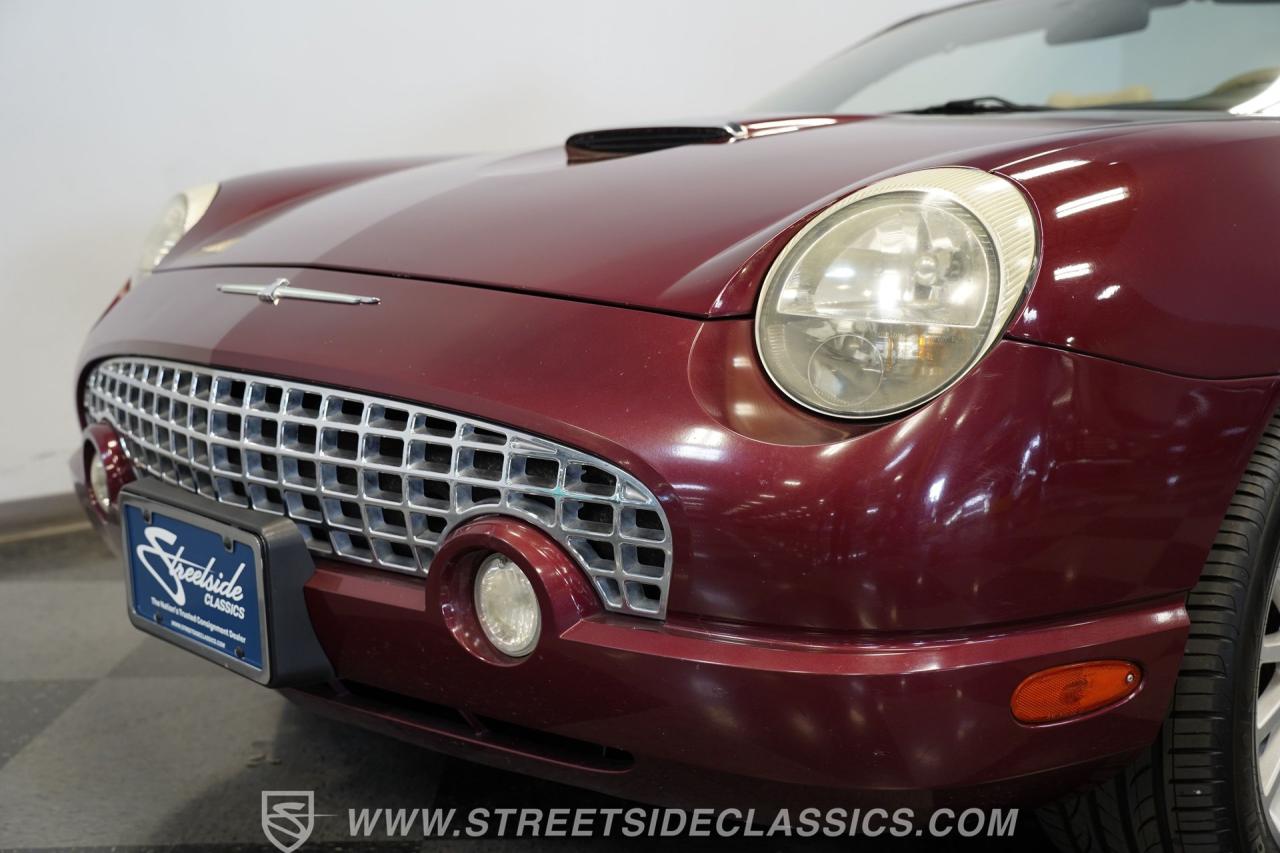 2004 Ford Thunderbird