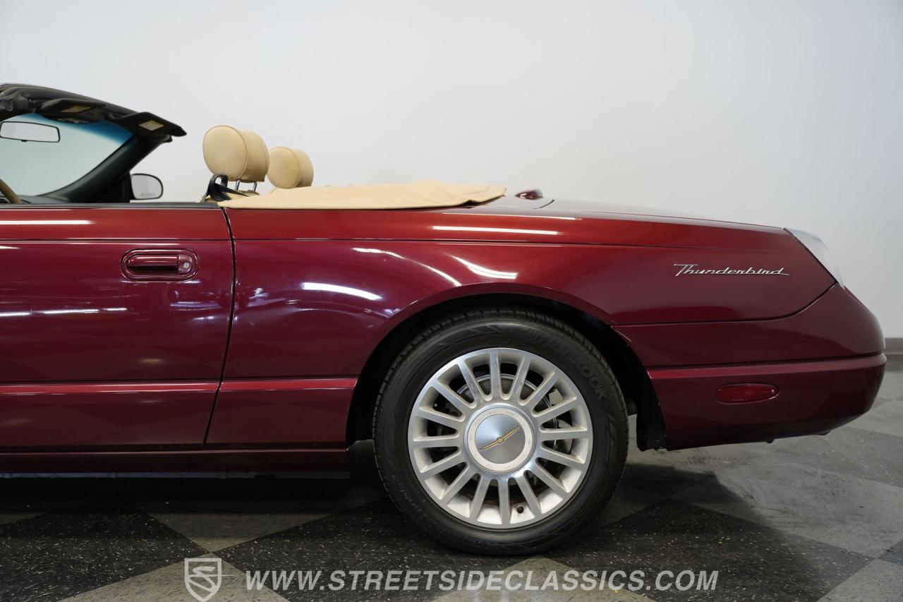 2004 Ford Thunderbird