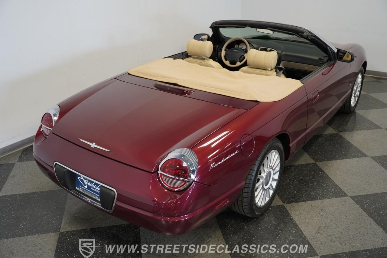 2004 Ford Thunderbird