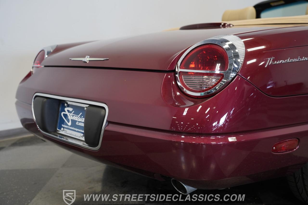2004 Ford Thunderbird