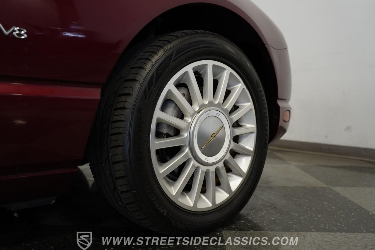 2004 Ford Thunderbird