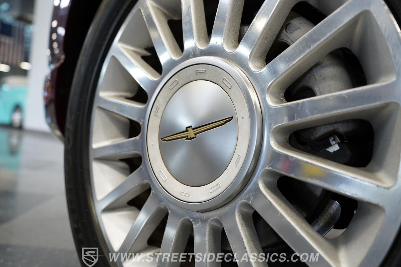 2004 Ford Thunderbird