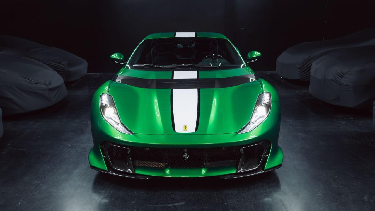 2023 Ferrari 812 Competizione