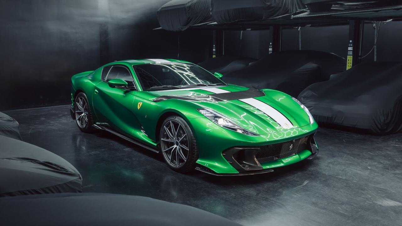 2023 Ferrari 812 Competizione