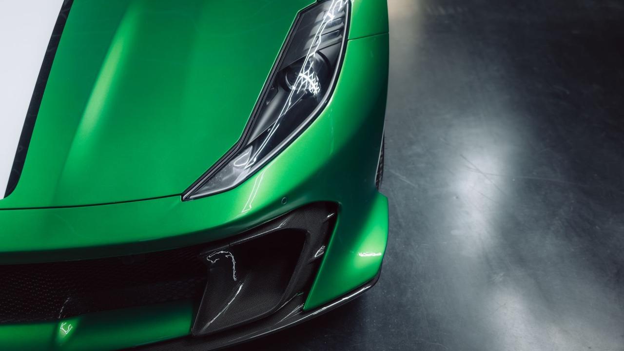 2023 Ferrari 812 Competizione