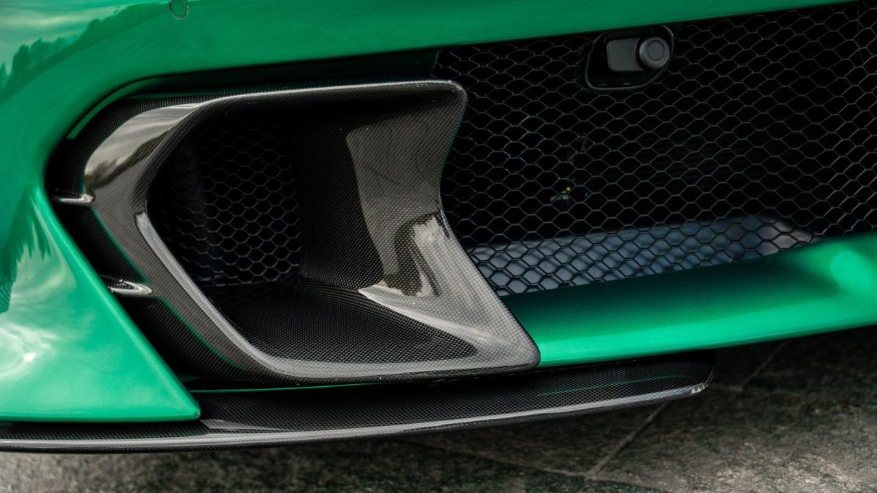 2023 Ferrari 812 Competizione