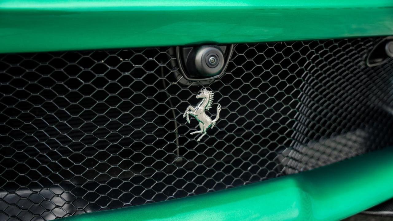 2023 Ferrari 812 Competizione