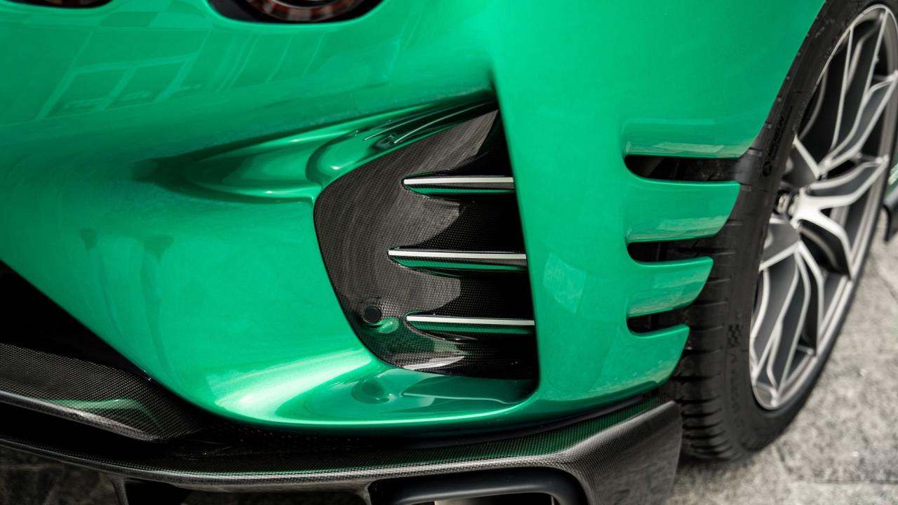 2023 Ferrari 812 Competizione