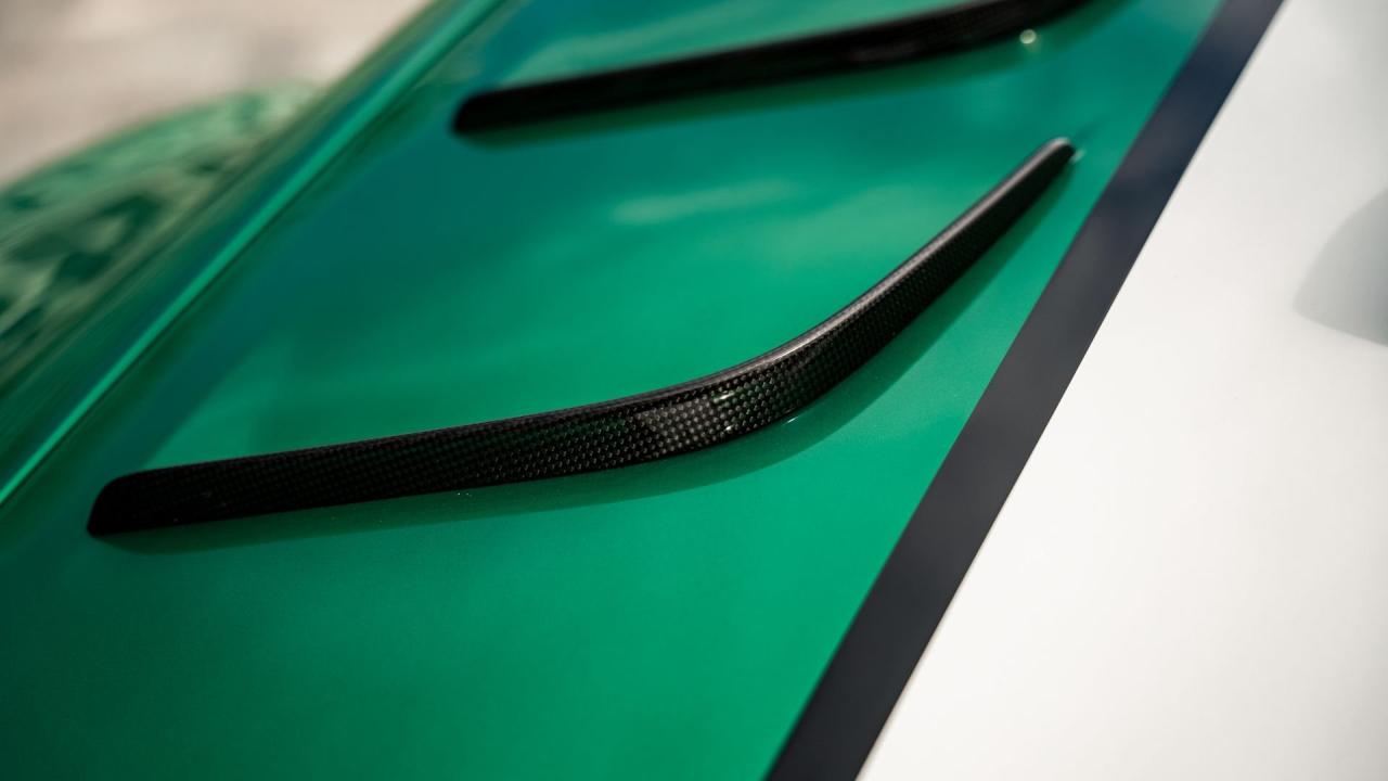 2023 Ferrari 812 Competizione