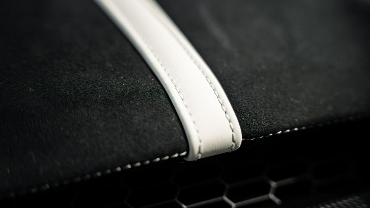 2023 Ferrari 812 Competizione