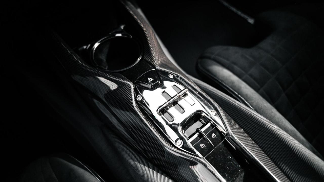 2023 Ferrari 812 Competizione