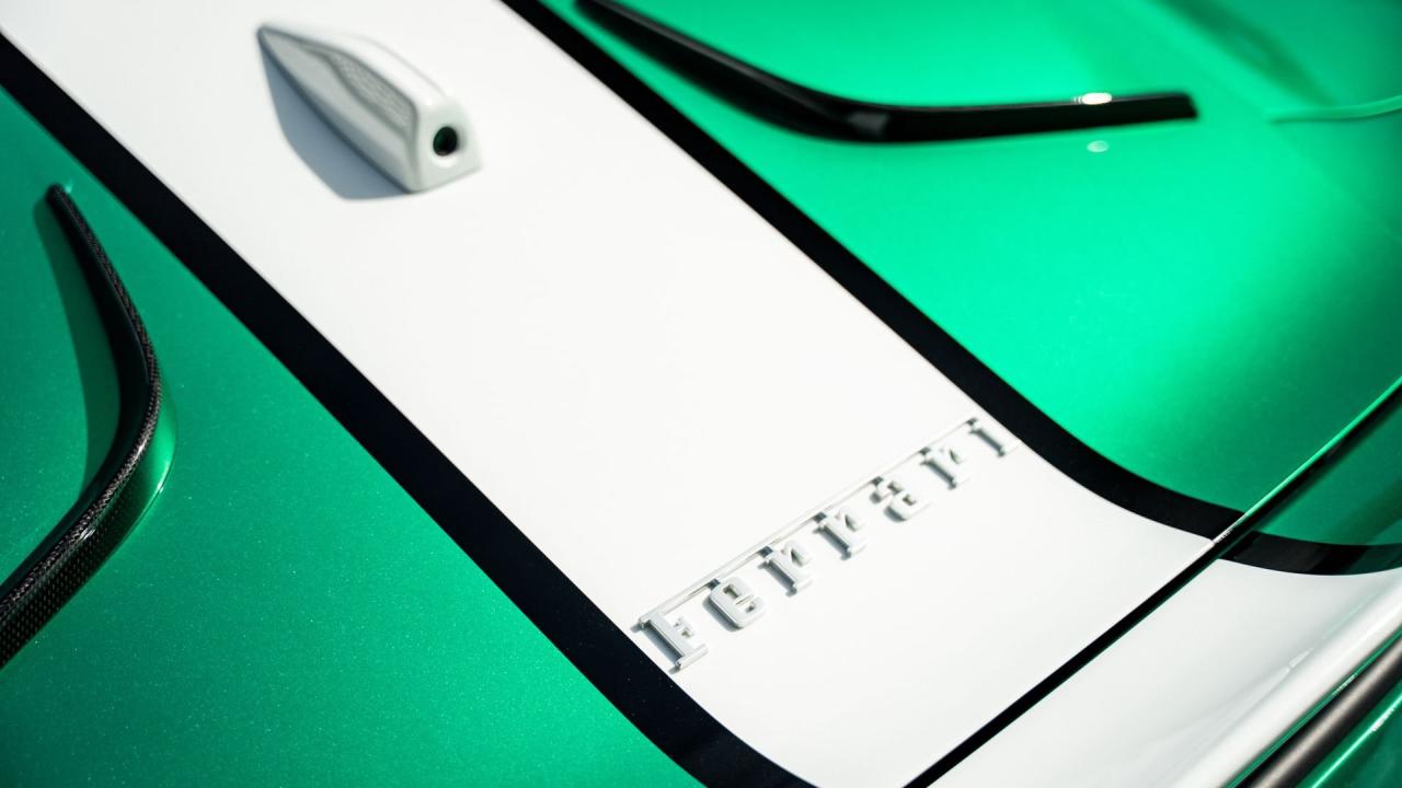 2023 Ferrari 812 Competizione