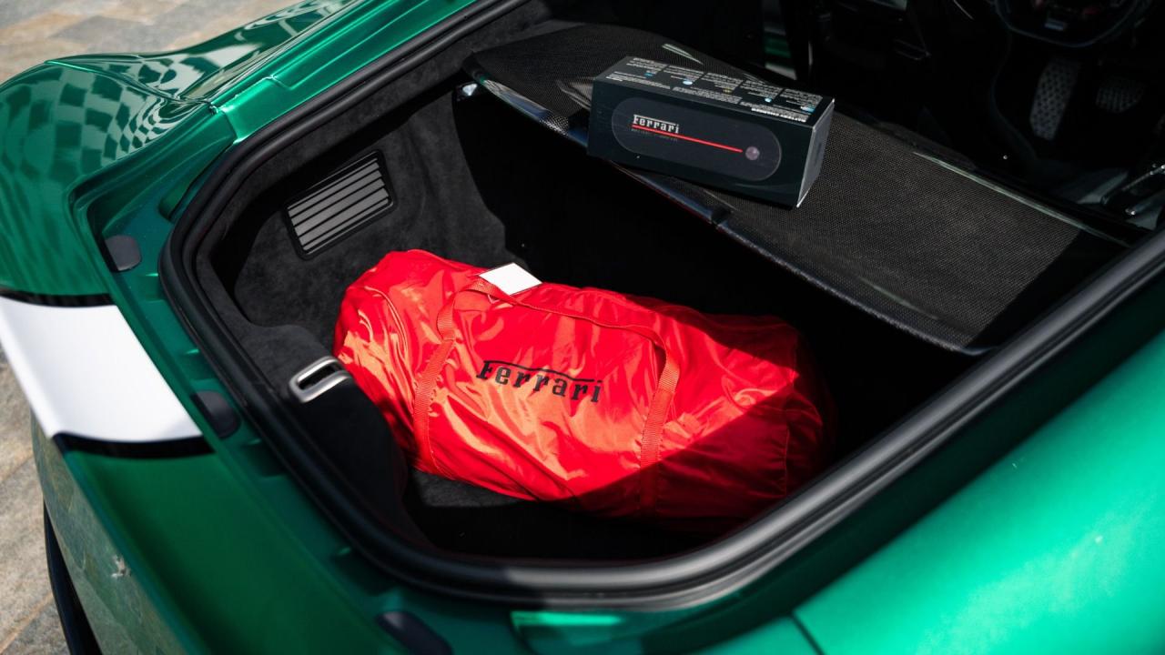 2023 Ferrari 812 Competizione