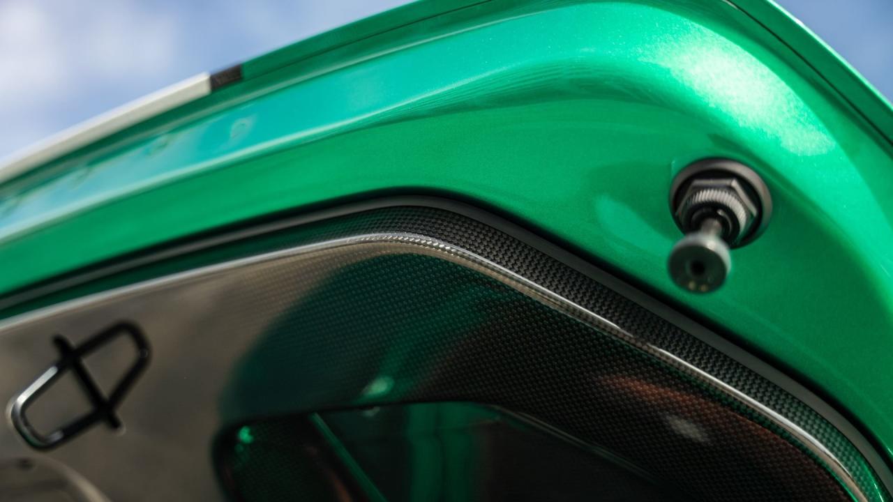 2023 Ferrari 812 Competizione