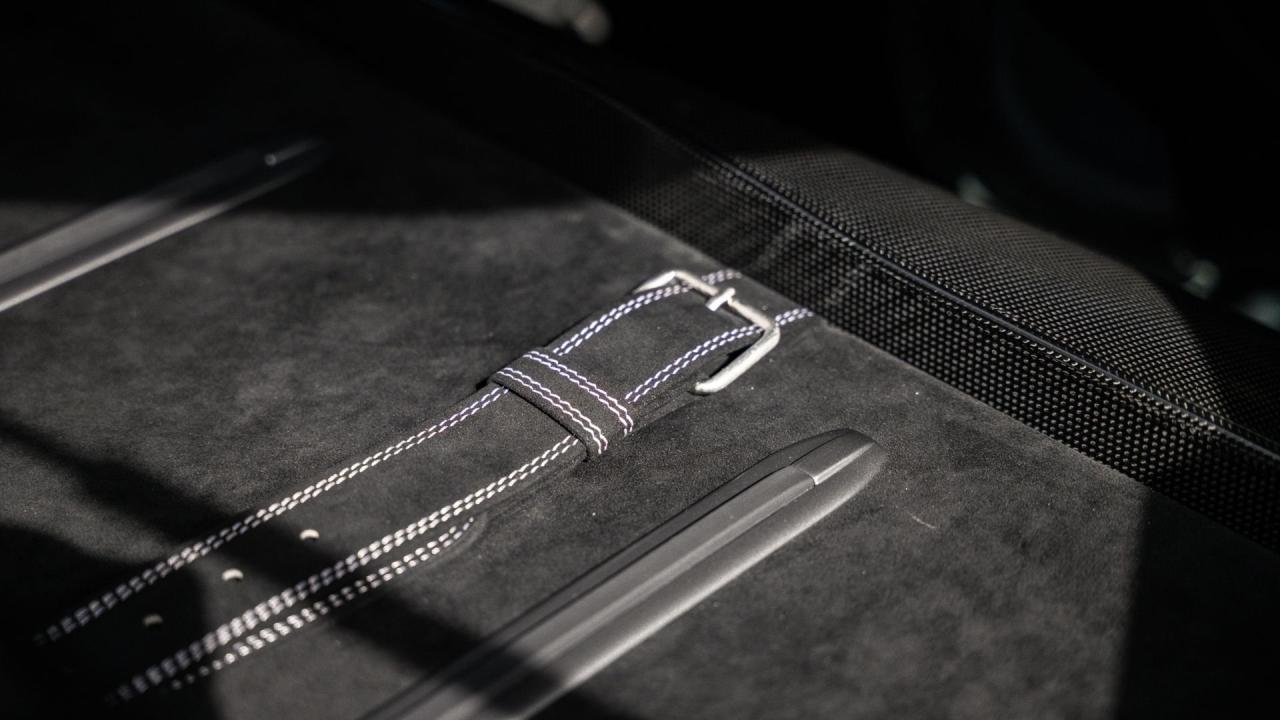 2023 Ferrari 812 Competizione