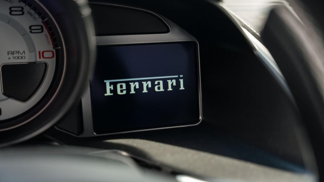 2023 Ferrari 812 Competizione