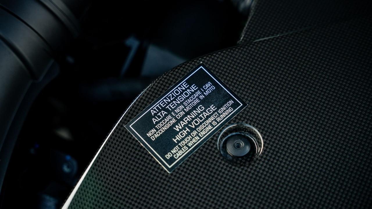 2023 Ferrari 812 Competizione