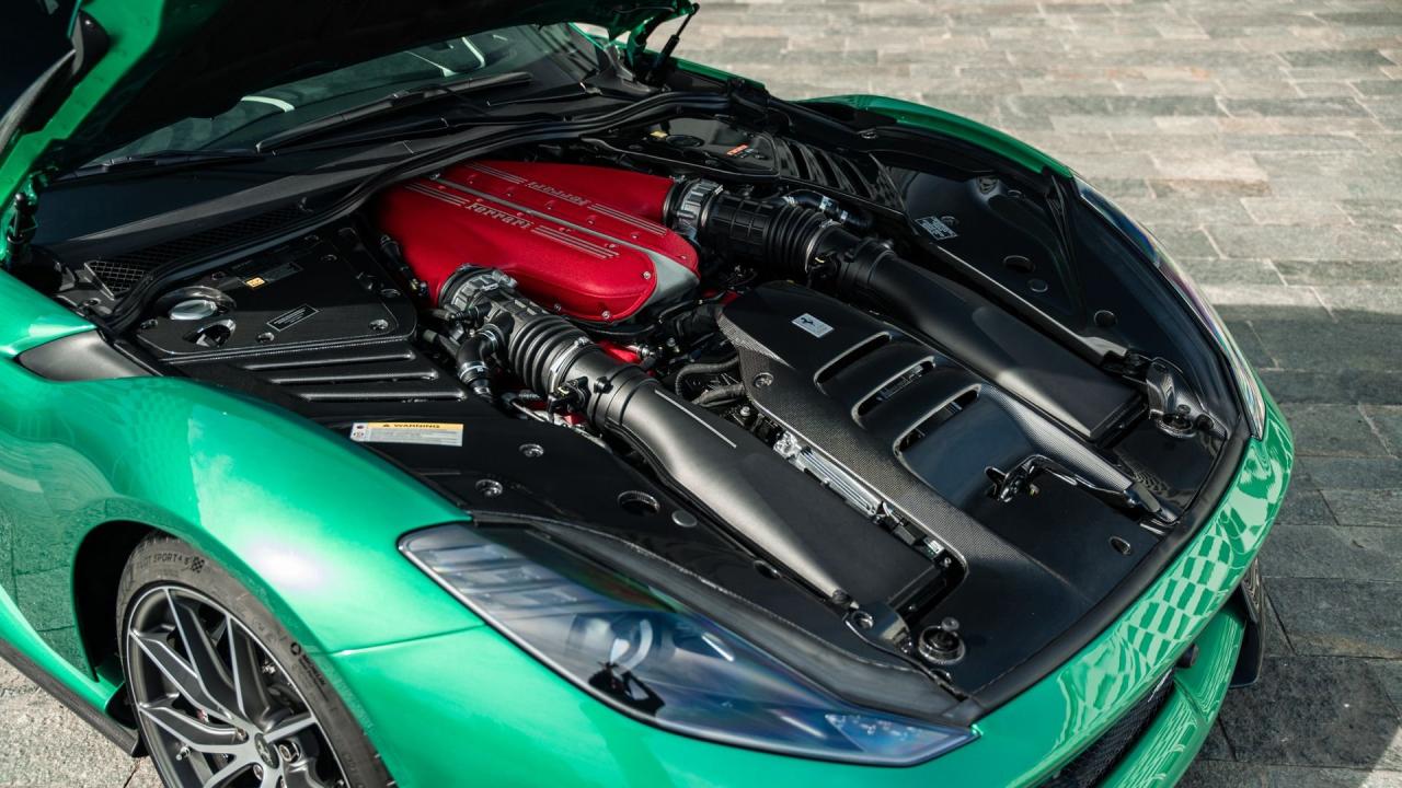 2023 Ferrari 812 Competizione