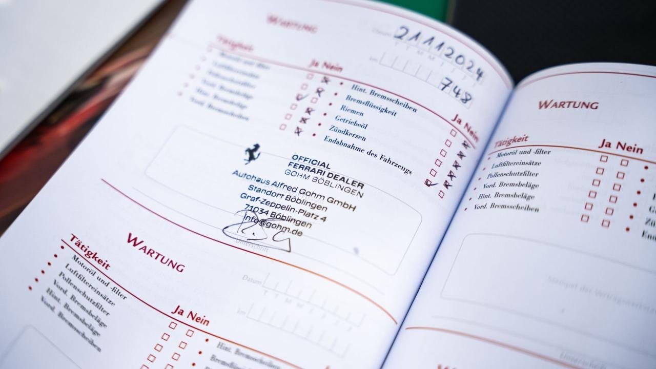 2023 Ferrari 812 Competizione